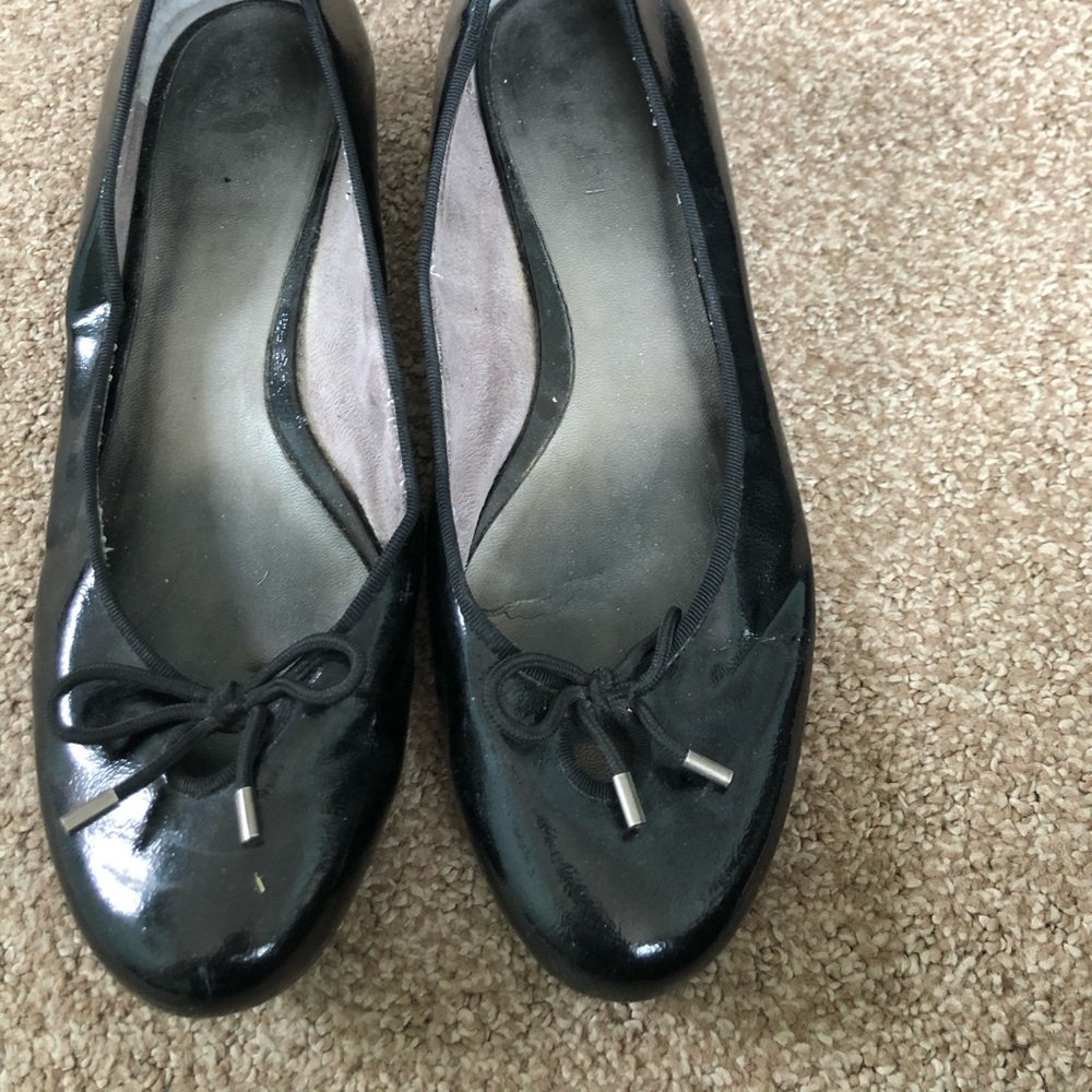Woman’s ballet flats